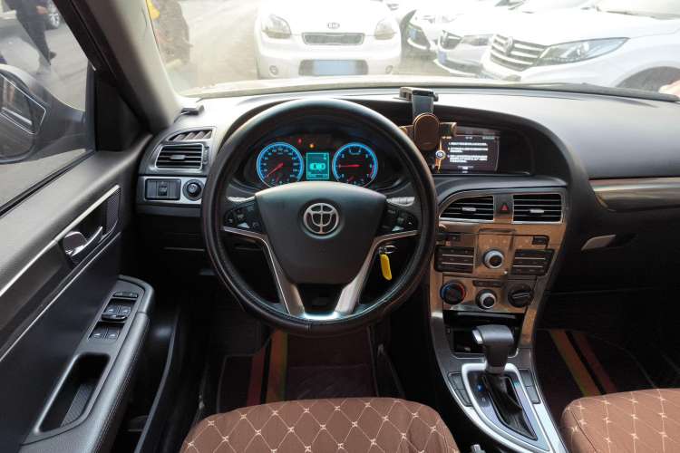 Used Brilliance V5 2016 1.5T Automatic Two-Wheel Drive Sport Model