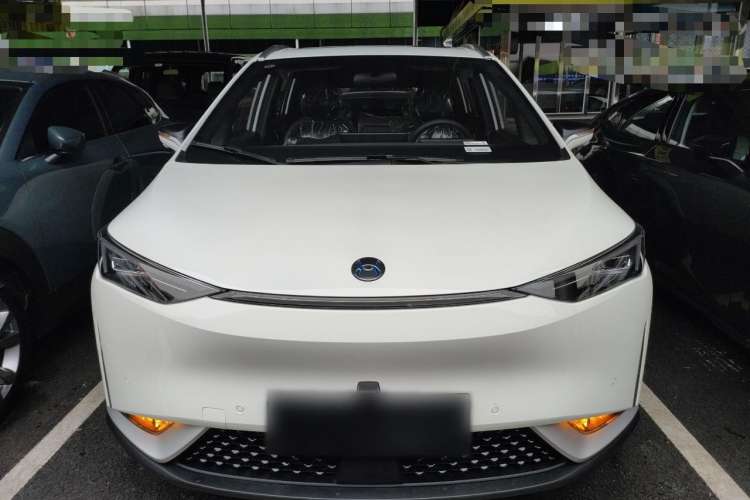 Used Hycan Z03 2022 510 km Range Trendy Cool Version 160 kW 61.13 kWh
