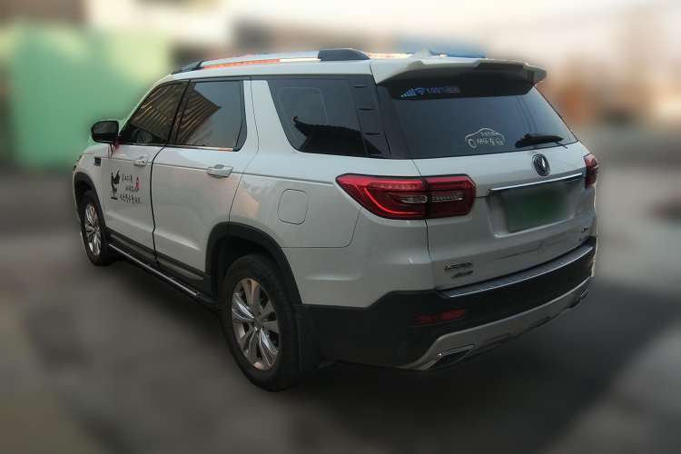 Used CHANGAN CS95 2017 2.0T Four-Wheel Drive Smart Edition