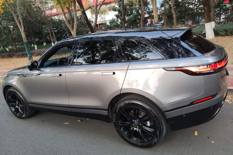 Used Land Rover Range Rover Velar 2023 250 PS Ebony Black Limited Edition
