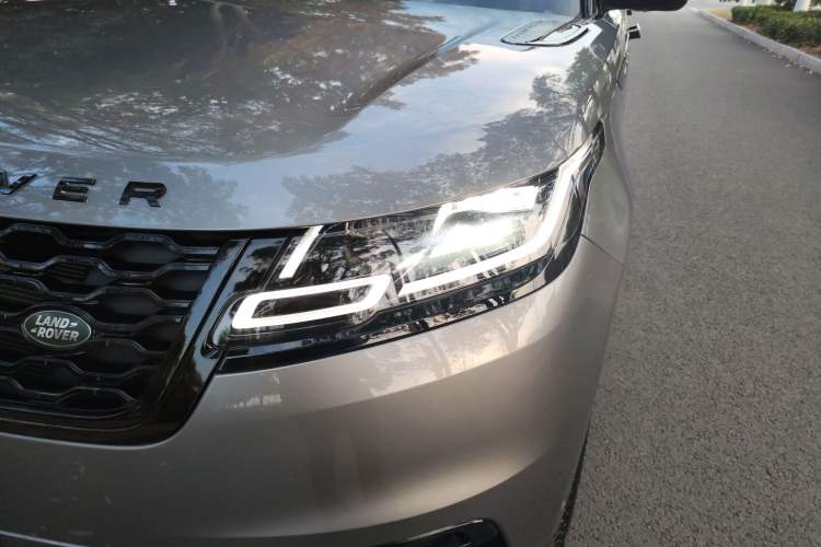 Used Land Rover Range Rover Velar 2023 250 PS Ebony Black Limited Edition
