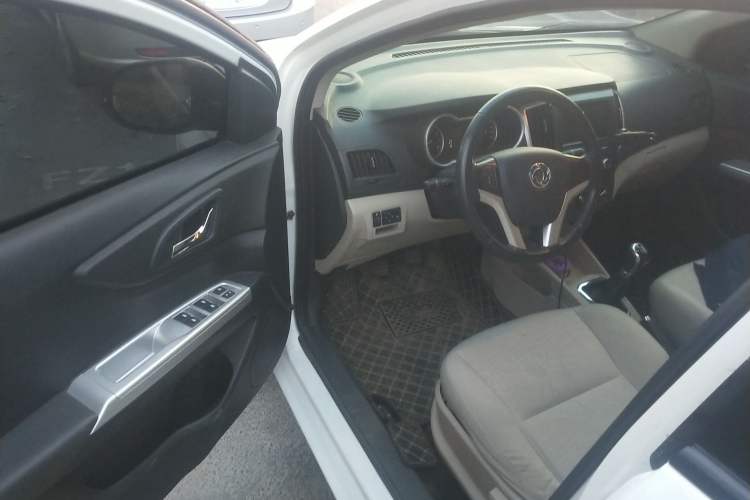 Used Dongfeng Aeolus A30 2014 1.5L Manual Smart Drive Smart Edition