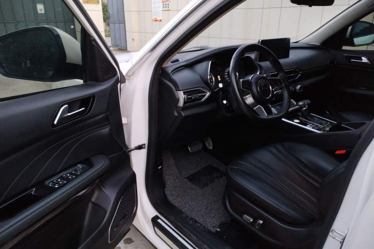 Used Zotye T600 2019 1.5T Automatic Luxury Edition Driver Seat