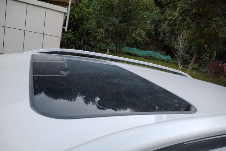 Used Zotye T600 2019 1.5T Automatic Luxury Edition Roof