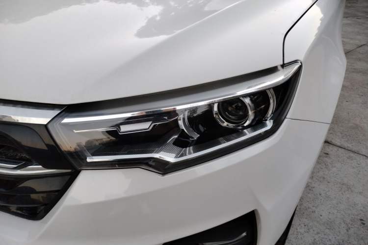 Used Zotye T600 2019 1.5T Automatic Luxury Edition Left Front Headlight