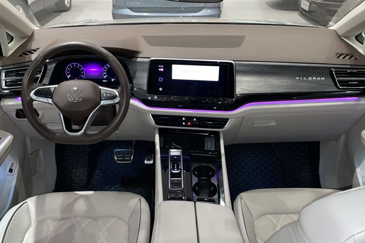 Used Volkswagen Viloran 2022 380TSI Prestige Edition