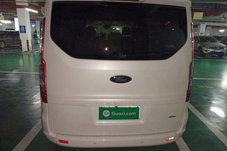 Used Ford Tourneo Custom 2020 2.0T Automatic Elite Edition China VI Standard
