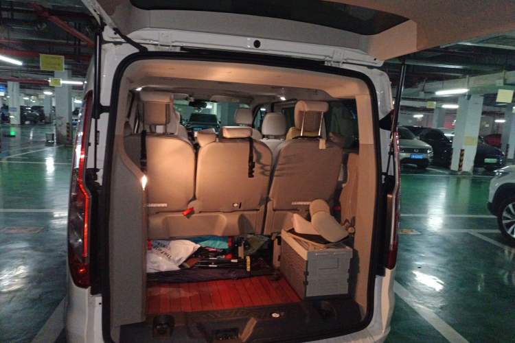 Used Ford Tourneo Custom 2020 2.0T Automatic Elite Edition China VI Standard
