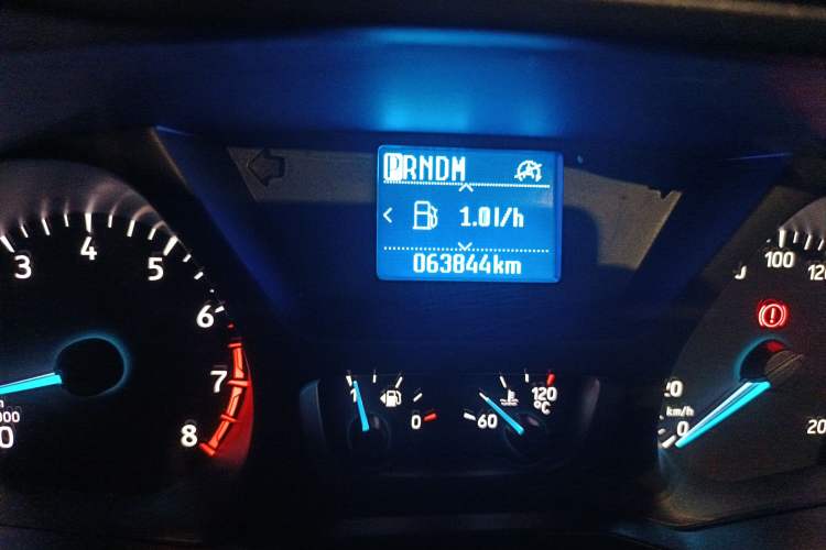 Used Ford Tourneo Custom 2020 2.0T Automatic Elite Edition China VI Standard
