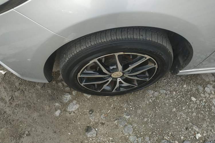 Used BYD Song MAX 2017 1.5T Automatic Smart Connect Elite 7-Seater
