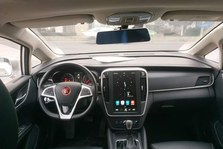 Used BYD Song MAX 2017 1.5T Automatic Smart Connect Elite 7-Seater
