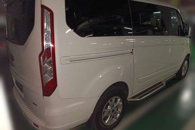 Used Ford Tourneo Custom 2020 2.0T Automatic Elite Edition China VI Standard
