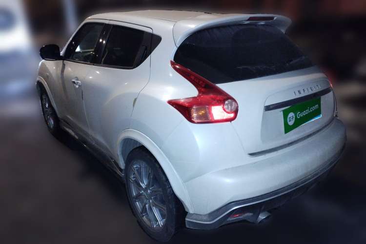 Used Infiniti ESQ 2014 1.6L Spontaneous Edition Rear Left 45 Deg