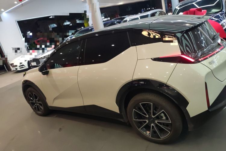 Used Zeekr X 2023 Rear-Drive YOU Edition 4 Seats