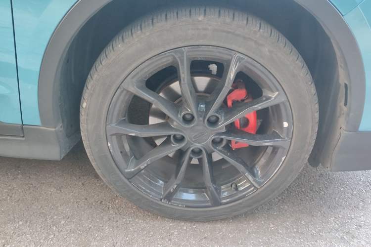 Used Geely Auto Emgrand S 2021 1.4T CVT Prestige Edition Right Front Wheel Hub