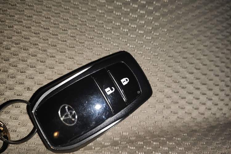 Used Toyota Yaris 2008 1.6G Automatic Deluxe Smart Edition Vehicle Key
