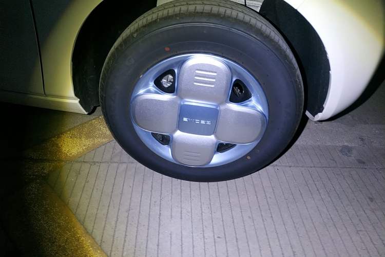 Used Geely Auto Panda Classic 2023 Panda Mini 200km Endurance Bear
