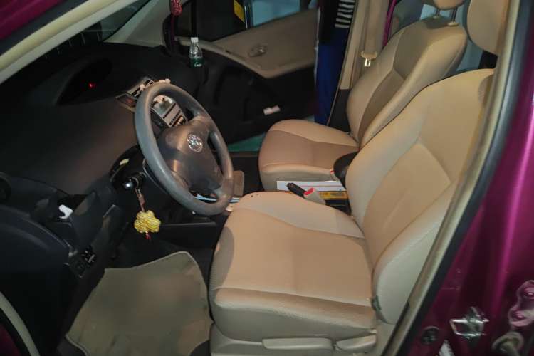 Used Toyota Yaris 2008 1.6G Automatic Deluxe Smart Edition Left Front Seat