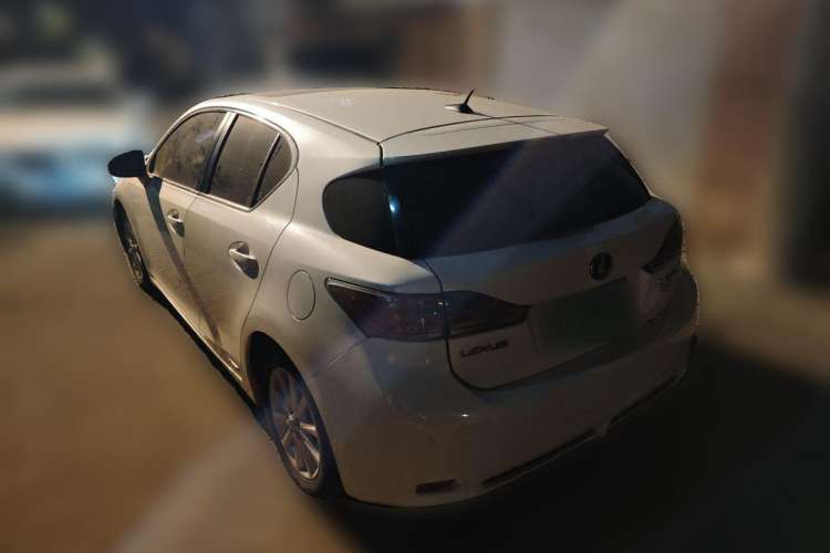 Used Lexus CT 2013 CT200h Comfort Edition
