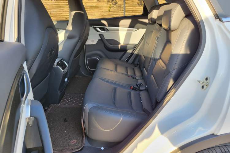 Used WM Motor EX5 2019 EX5 ZhiXing 2.0 Extra Innovation Edition 400
