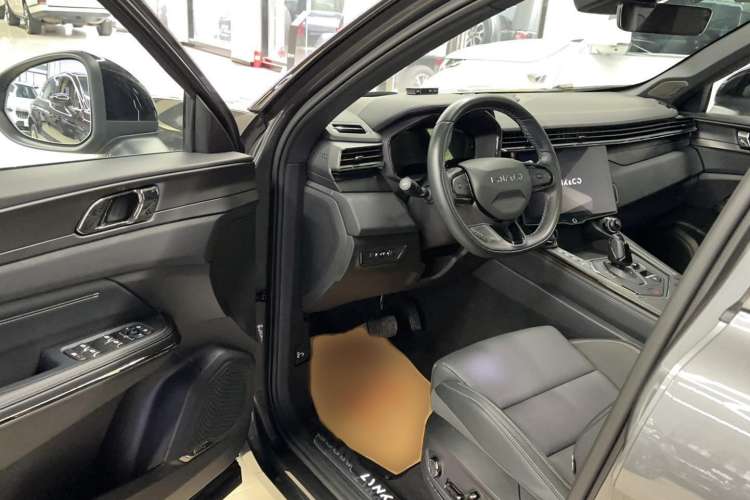 Used Lynk & Co 01 2023 1.5TD EM-F Dawn