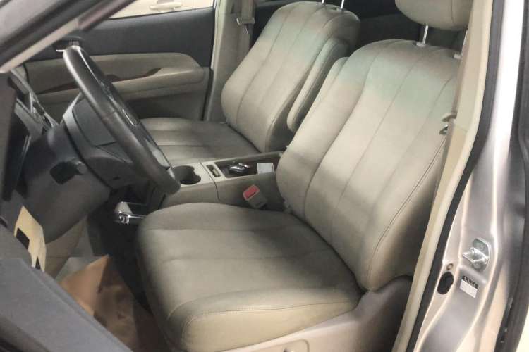 Used BYD M6 2013 2.4L Manual Luxury Model