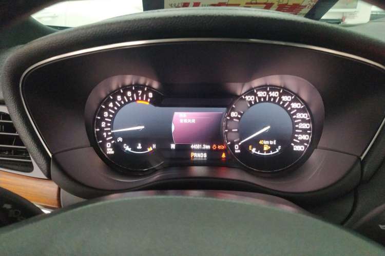 Used Lincoln MKC 2019 2.0T Two-Wheel Drive Zunya Version China VI Standard