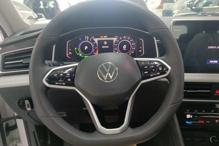 Used Volkswagen Tiguan L New Energy 2023 430 PHEV Plug-in Hybrid Prestige Edition