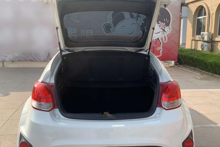 Used Hyundai Veloster 2012 1.6T Automatic Luxury Edition