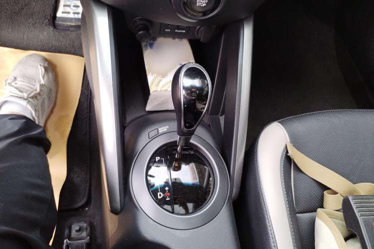 Used Hyundai Veloster 2012 1.6T Automatic Luxury Edition