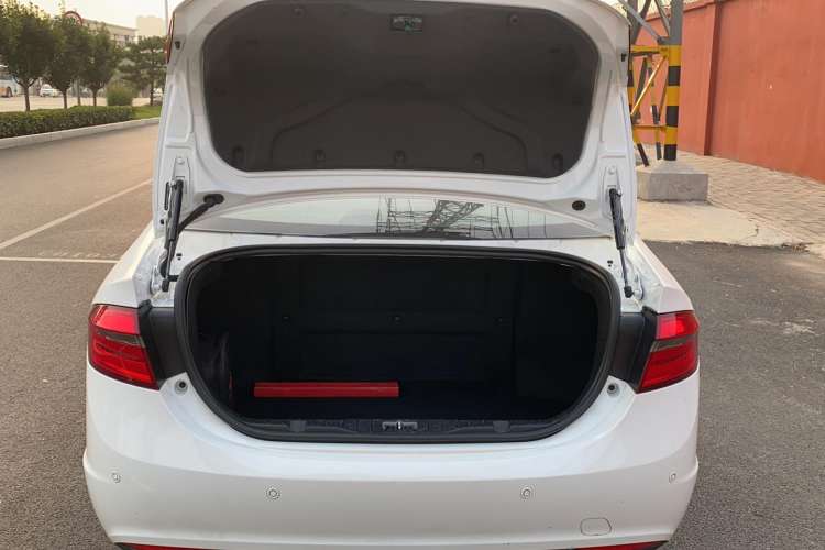 Used Chery Arrizo 7e 2016 1.6L e-Enjoy Version