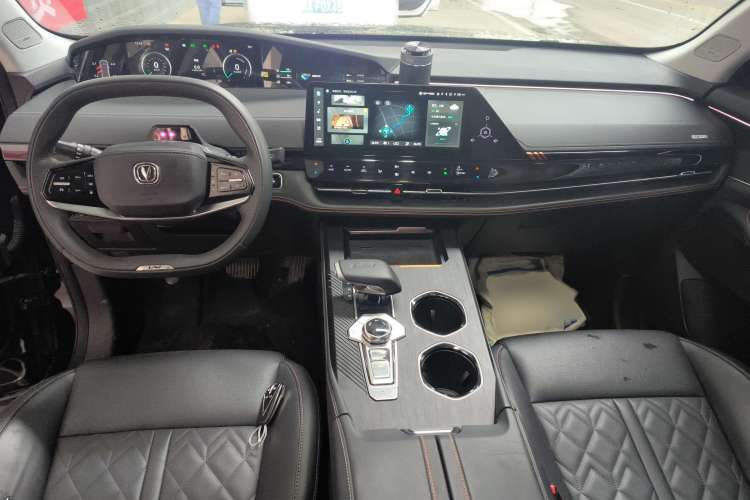 Used Changan UNI-K iDD 2022 Blue Whale iDD 130km 1.5T Prestige Model