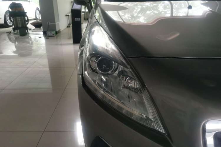 Used Peugeot 3008 2015 2.0L Automatic Classic Edition
