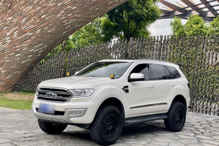 Used Ford Everest 2017 2.0T Gasoline Automatic 4x4 Luxury Edition 7 Seats