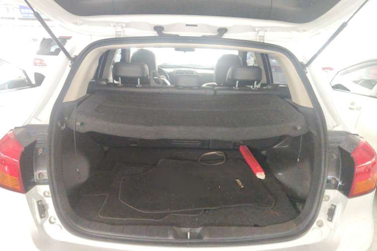 Used Mitsubishi ASX 2018 2.0L CVT Two-Wheel Drive Deluxe Edition