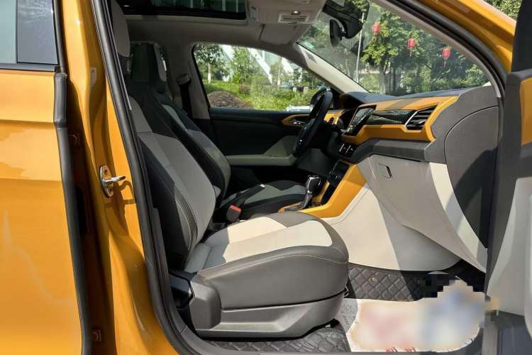 Used Volkswagen T-Cross 2023 280TSI DSG Luxury Edition
