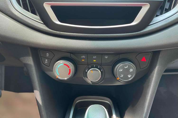 Used Chevrolet Cavalier 2019 320 Automatic Enjoyment with Sunroof
