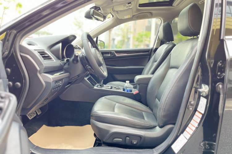 Used Subaru Outback 2018 2.5i Sport Navigation Edition with EyeSight
