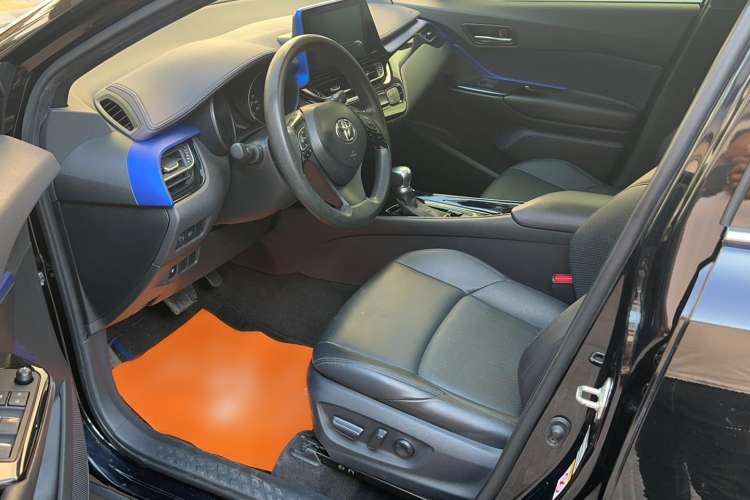 Used Toyota C-HR 2020 2.0L Leading Edition