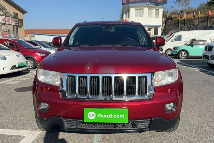 Used Jeep Grand Cherokee 2011 Revised Version 3.6L Comfort Edition

