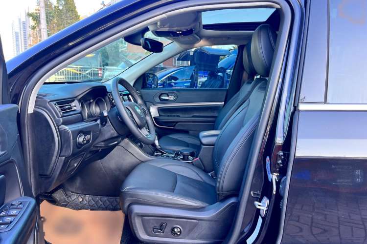 Used Jeep Commander 2018 2.0T Two-Wheel Drive Enjoy Edition China V