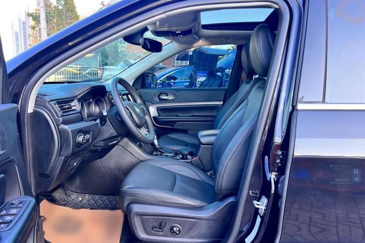 Used Jeep Commander 2018 2.0T Two-Wheel Drive Enjoy Edition China V