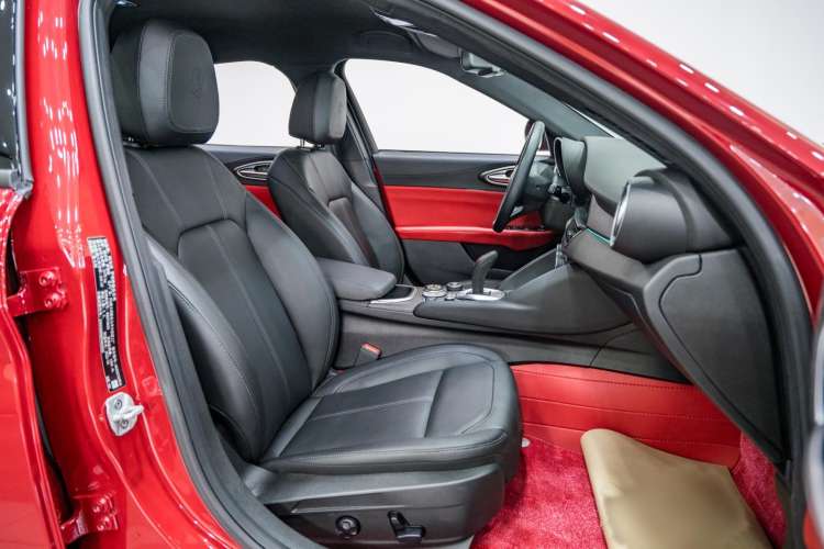 Used Alfa Romeo Giulia 2022 2.0T 280HP Ti Driving Edition