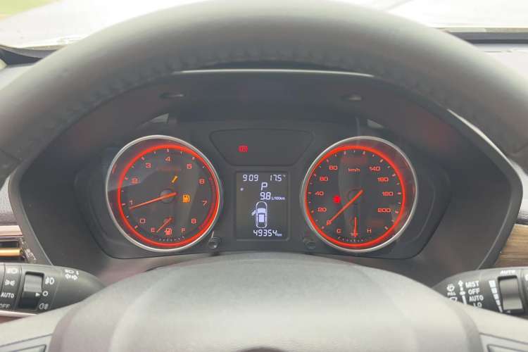 Used Hanteng X5 2018 1.5T CVT Luxury Edition