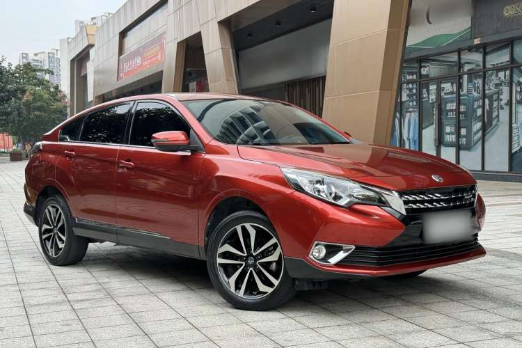 Used Venucia T90 2018 2.0L CVT Smart Connect Fashion Edition China V Standard
