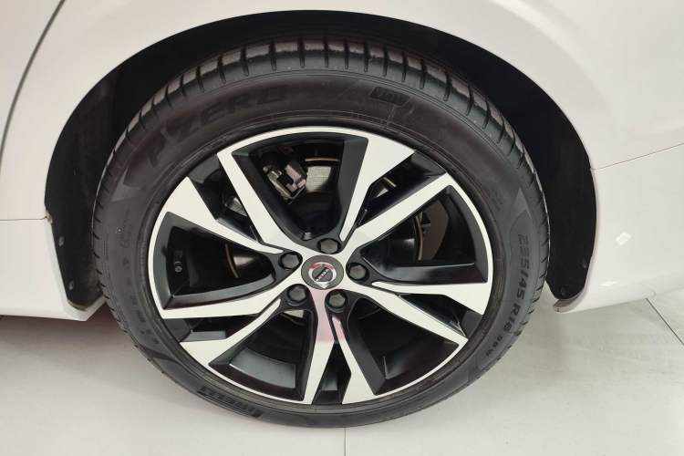 Used Volvo S60 2020 T5 Zhiya Sport Edition
