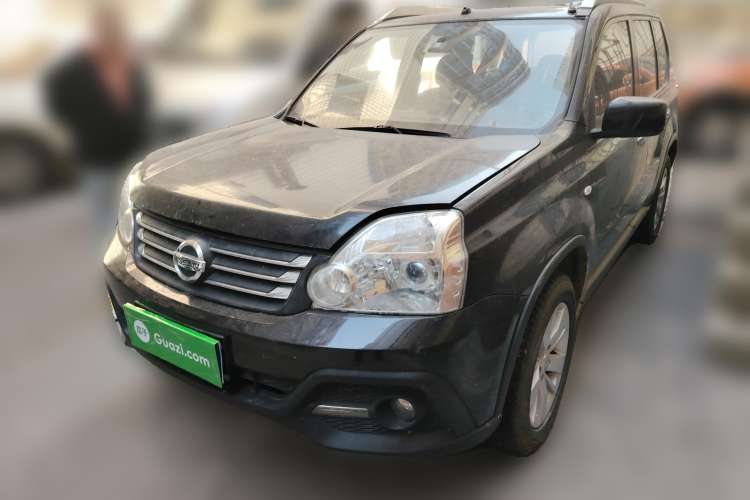Used Dongfeng Fengdu MX6 2015 2.0L CVT Two-Wheel Drive Excellence Edition