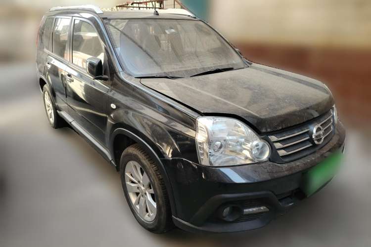 Used Dongfeng Fengdu MX6 2015 2.0L CVT Two-Wheel Drive Excellence Edition Front Right 45 Deg