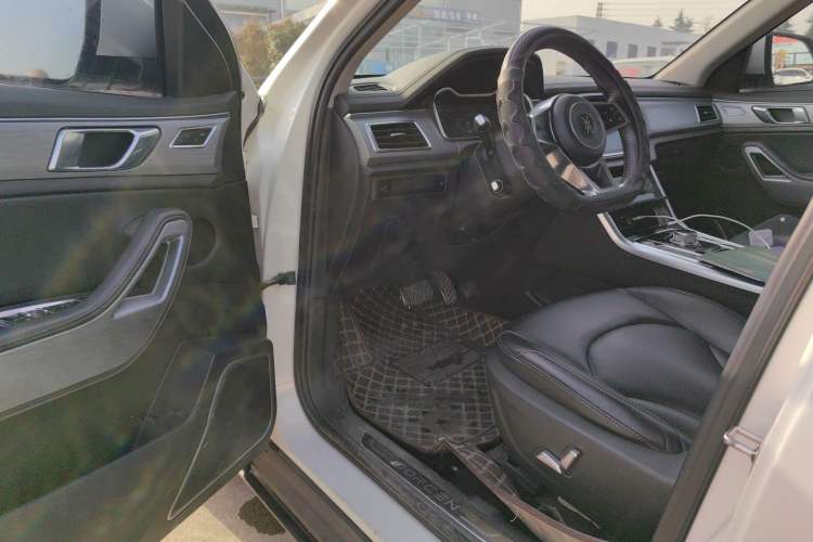 Used DORCEN G70s 2019 2.0T Automatic Supreme Edition
