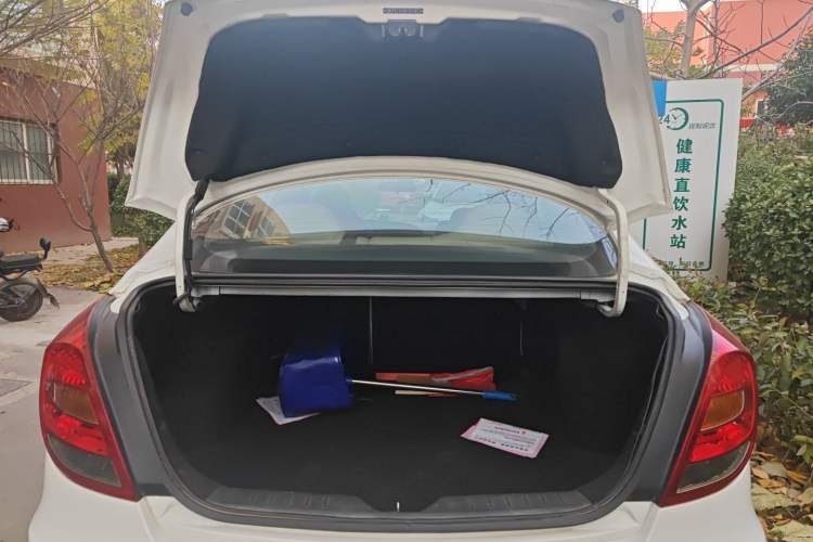 Used GAC Trumpchi GA3S Vision 2014 1.6L Manual Elite ESP Version
